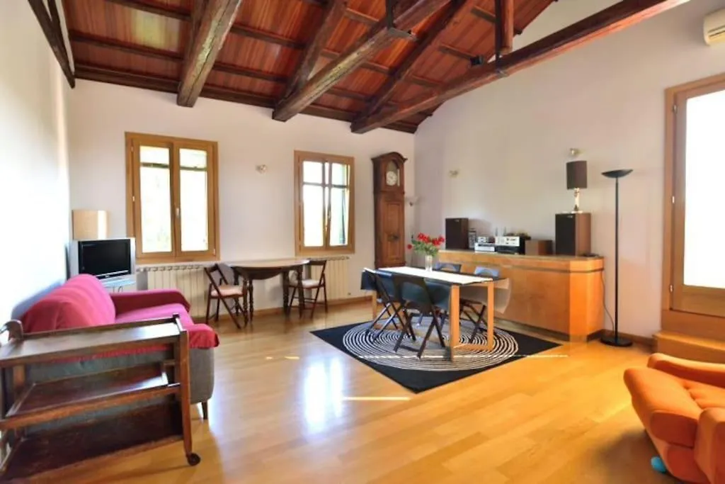 Apartment Savorgnan Tricamere Con Terrazza Venice